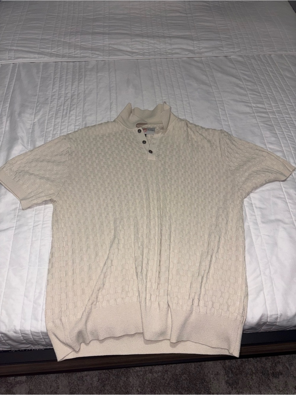 Free Planet Men's Short-Sleeve Zip-Up Sweater in Cream